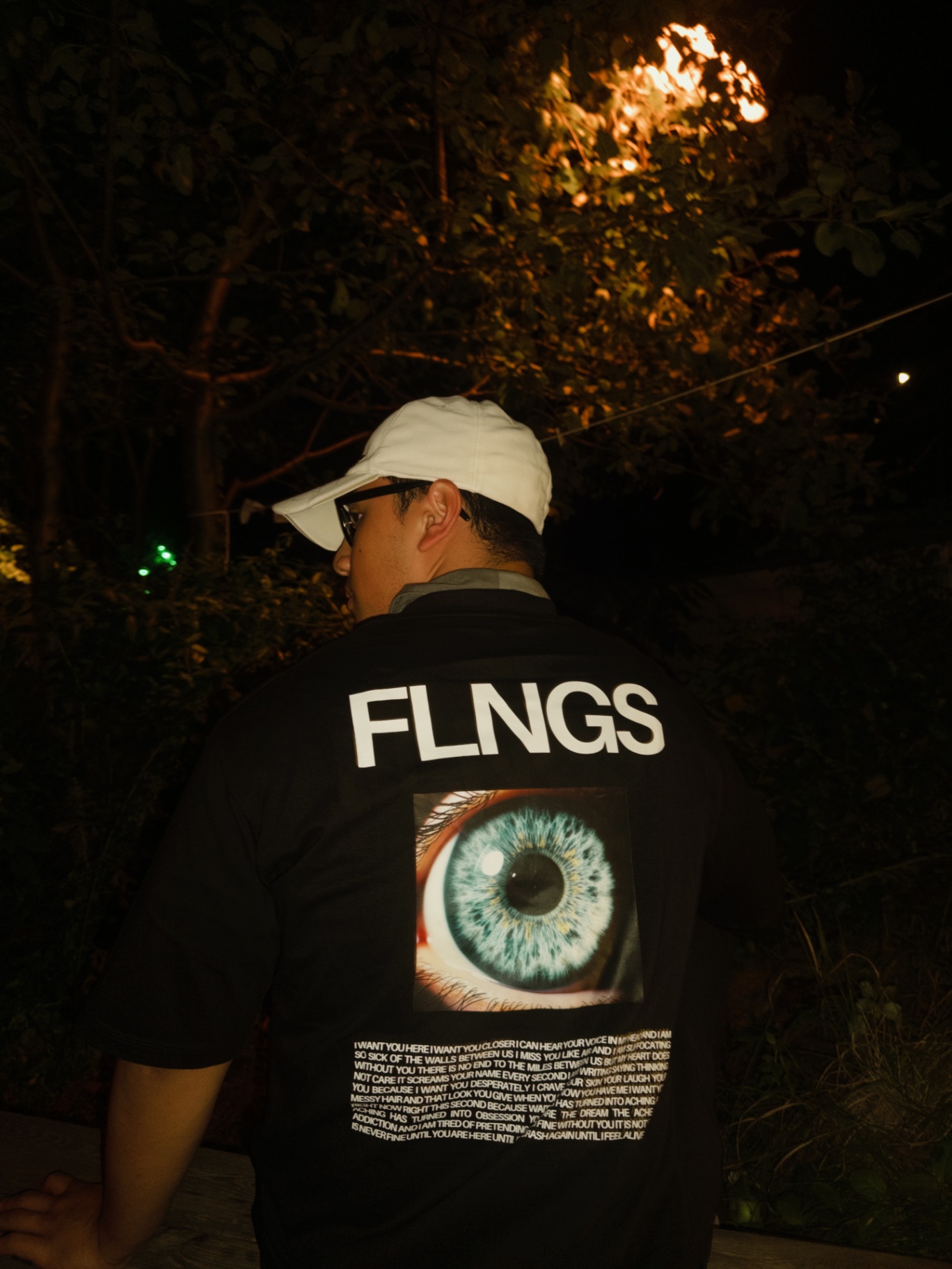FLNGS Eye Tee worn